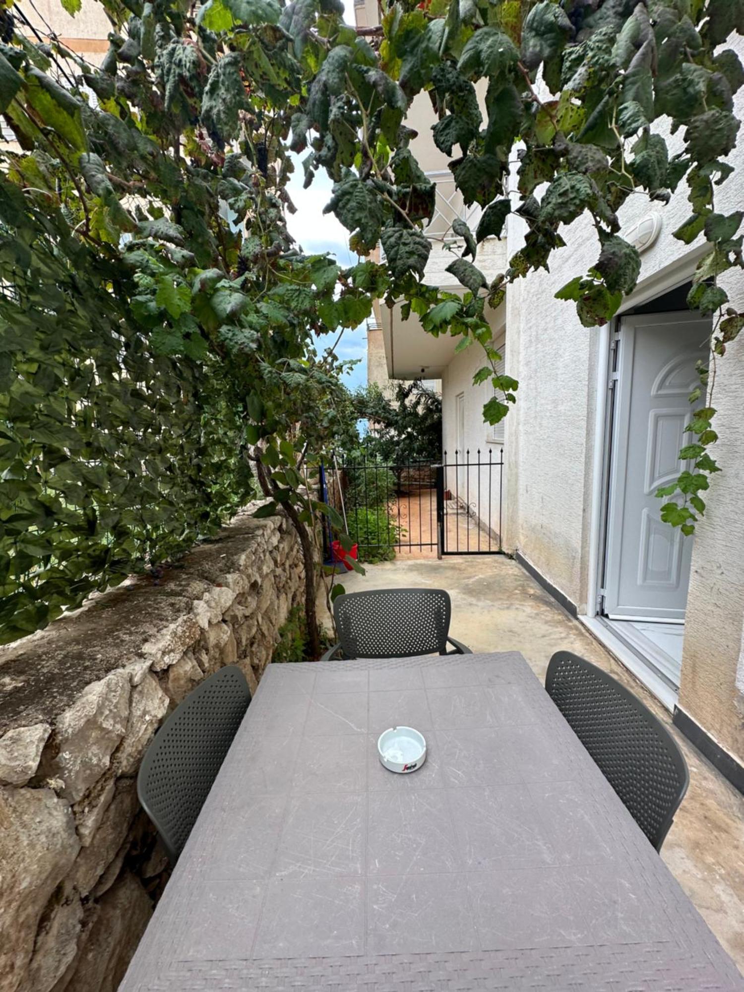 Dream Apartments Saranda Buitenkant foto